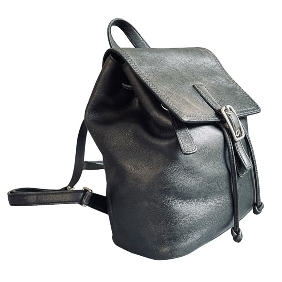 Coach Vintage Legacy 9858 Small Day Pack (backpack) measuring 10 X 8 - Picture 3 of 7
